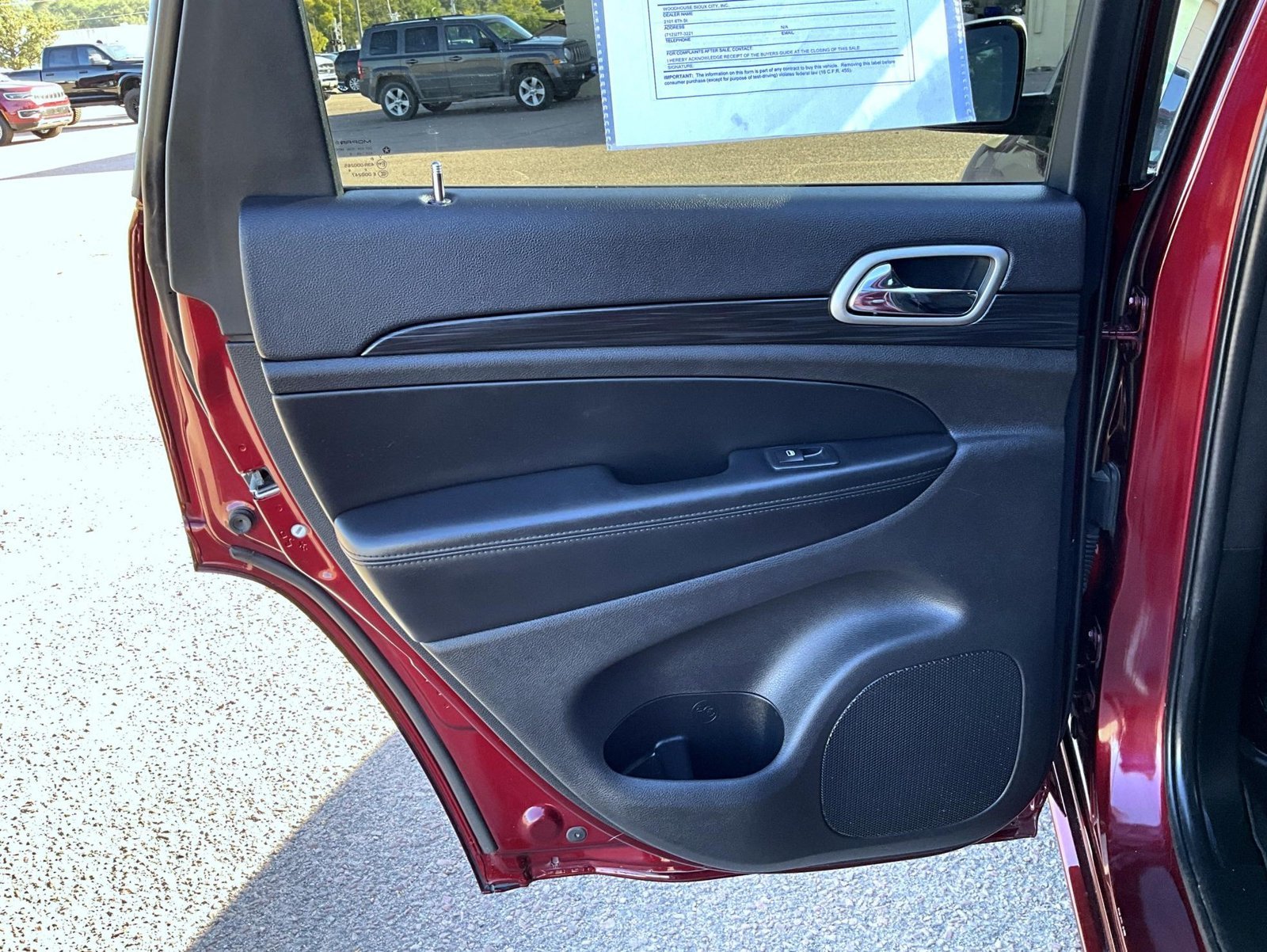 Certified Used 2020 Red Jeep Altitude image 21