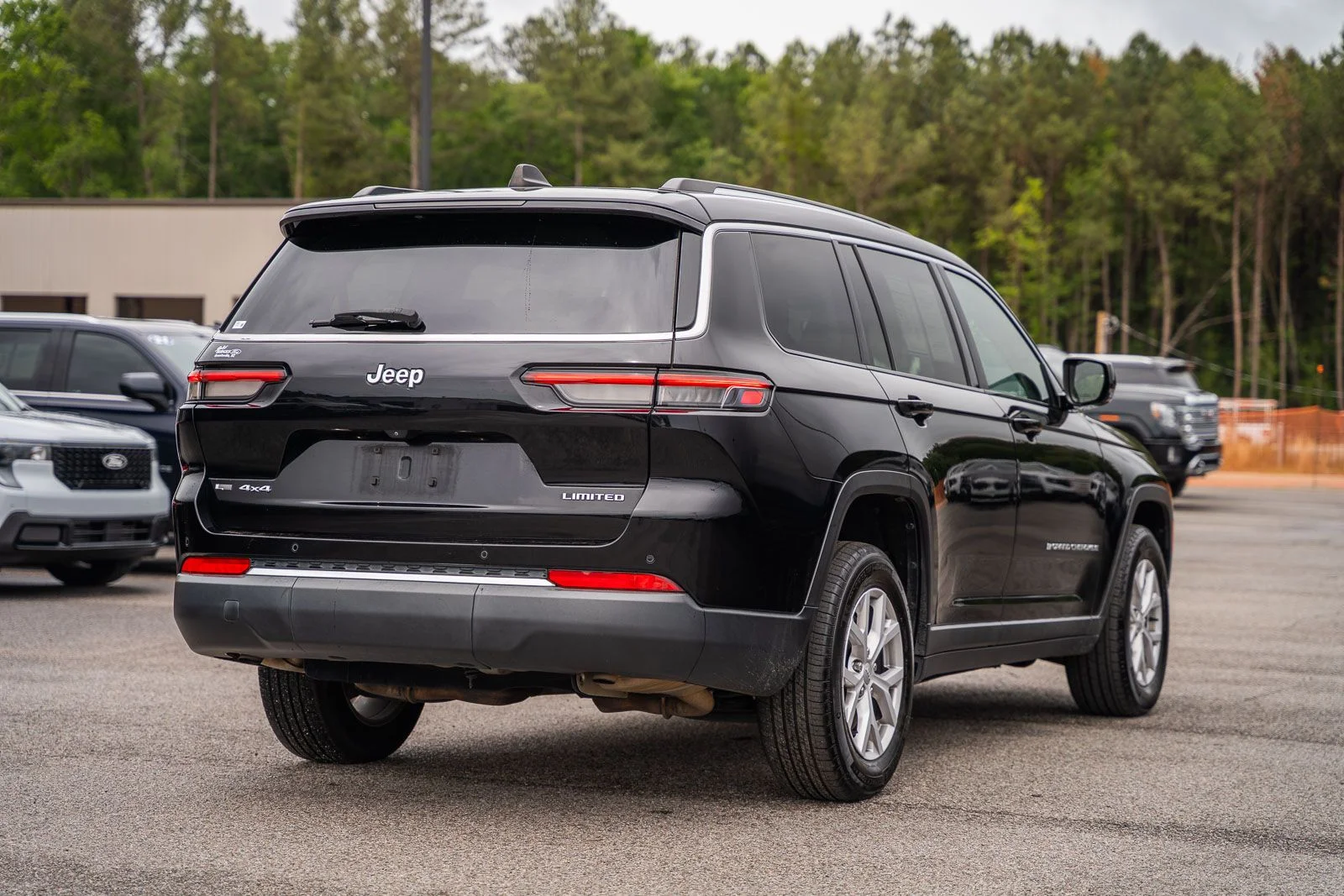 Used 2021 Black Jeep Limited image 7