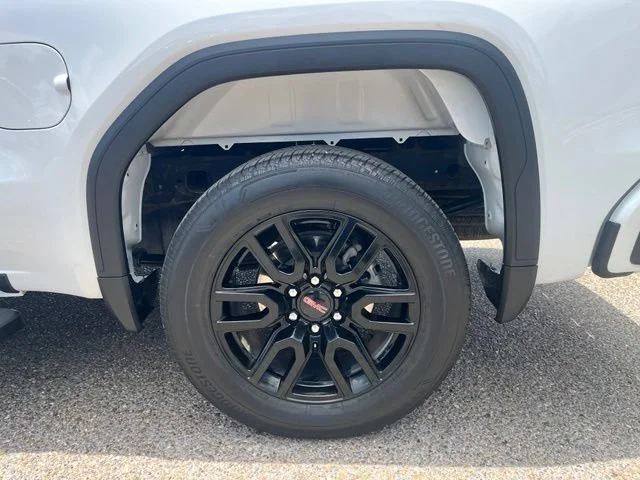 Used 2024 Summit White GMC Elevation image 10