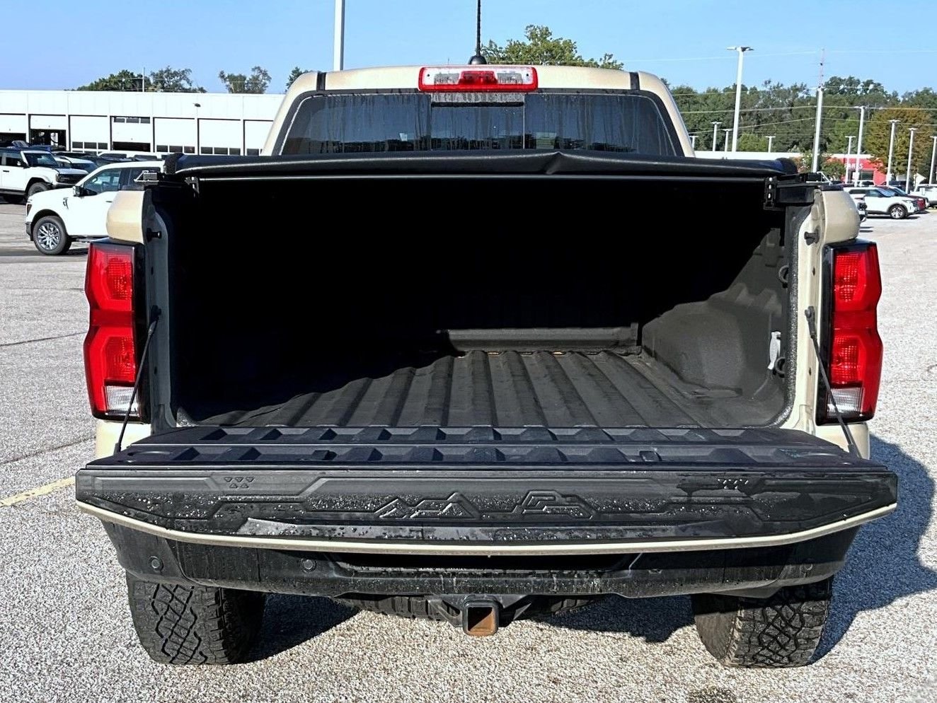 Used 2023 Beige Chevrolet ZR2 image 9