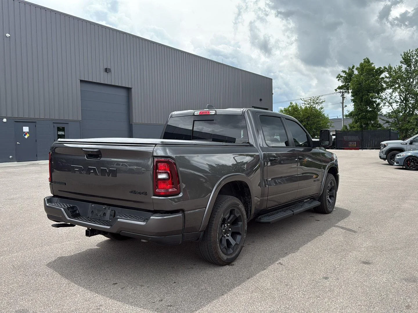 Used 2025 Granite Crystal Metallic Clearcoat Ram Big Horn image 3