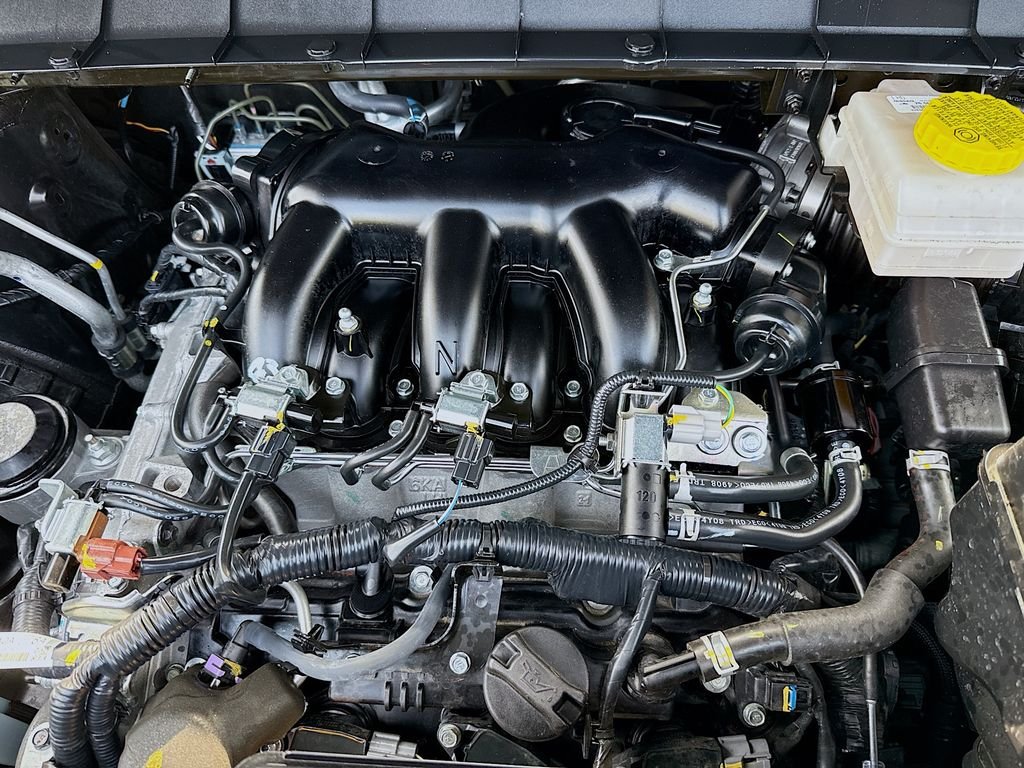 Used 2025 Super Black Nissan SL image 32