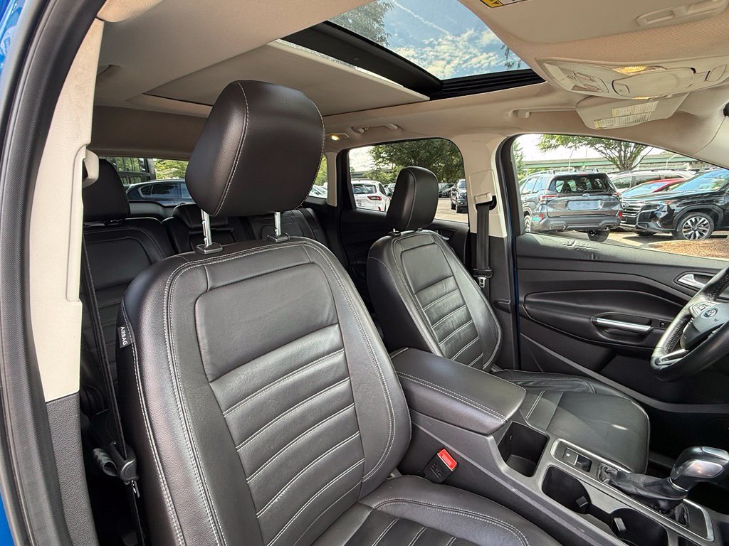 Used 2018 Blue Ford SEL image 29