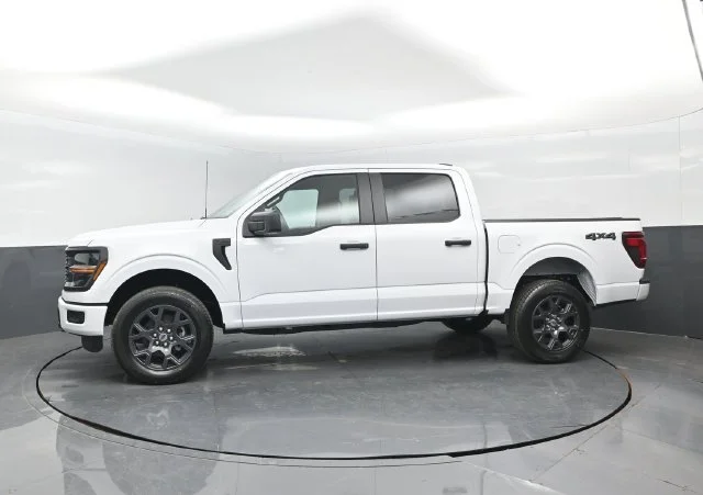 New 2026 Oxford White Ford STX® image 4