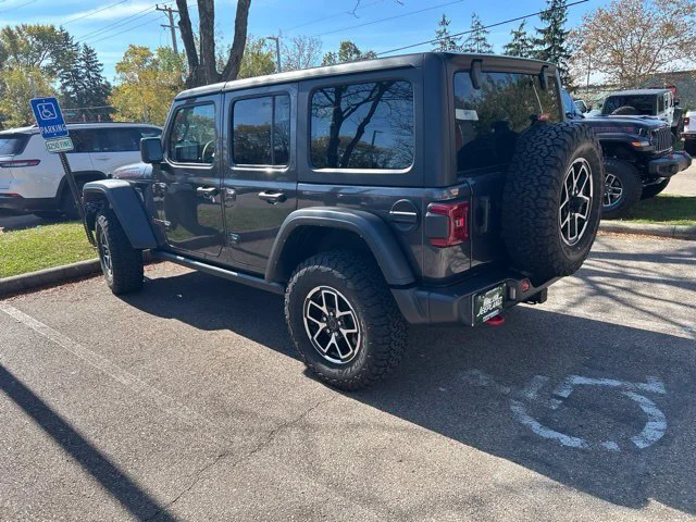 Certified Used 2024 Granite Crystal Metallic Clearcoat Jeep Rubicon image 11
