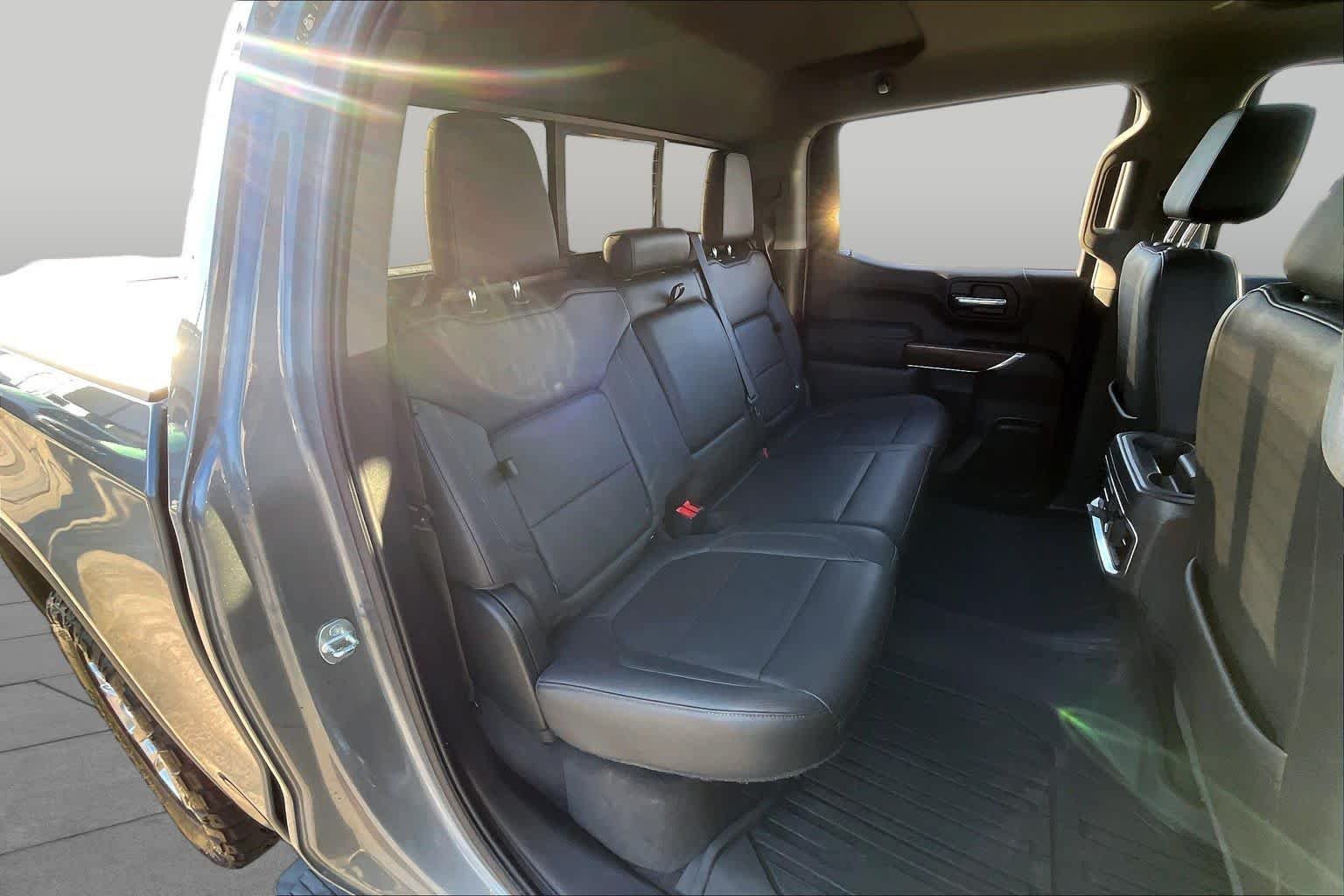 Used 2020 Satin Steel Metallic GMC SLT image 20