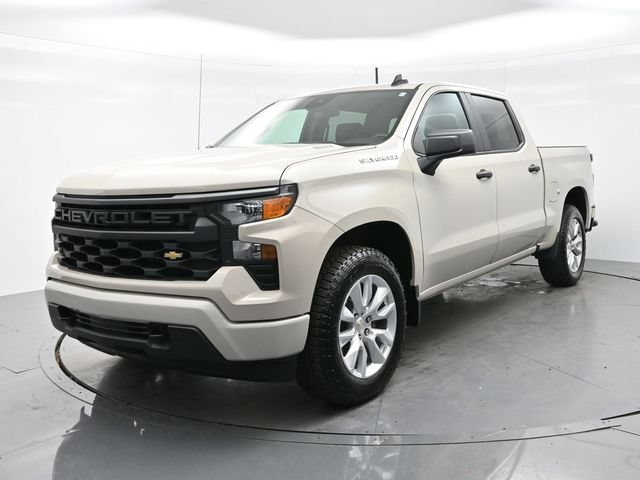 Used 2026 White Sands Chevrolet Custom image 3