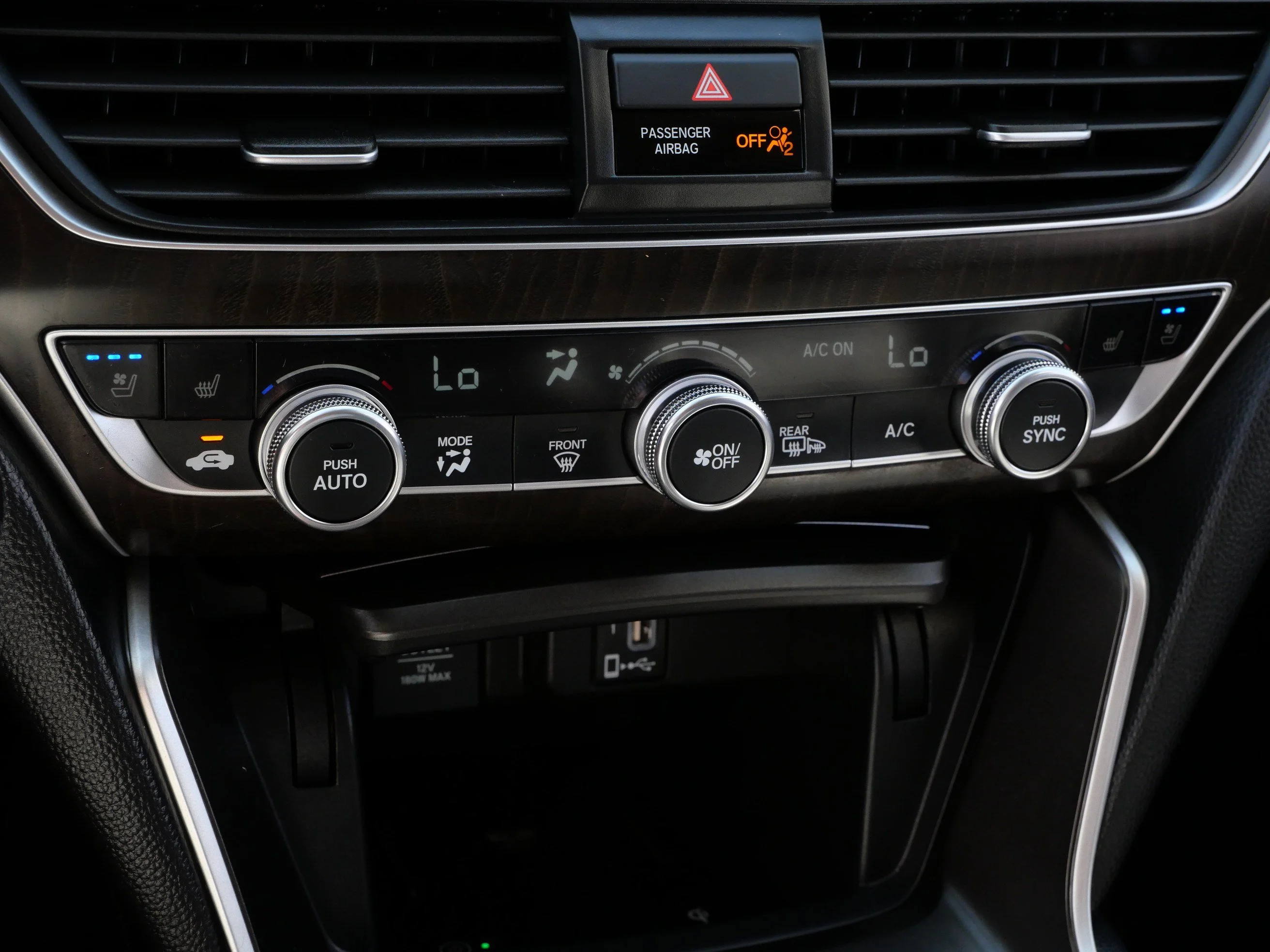 2019 Honda Accord Touring - Photo 23