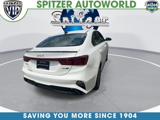 Used 2023 White Kia GT-Line image 8