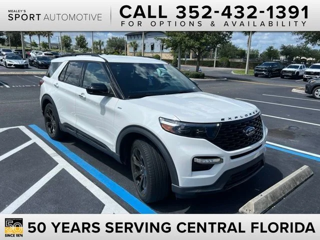 Used 2023 White Ford ST-Line image 1