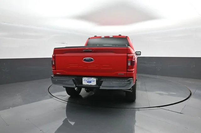 Used 2023 Race Red Ford XLT image 7