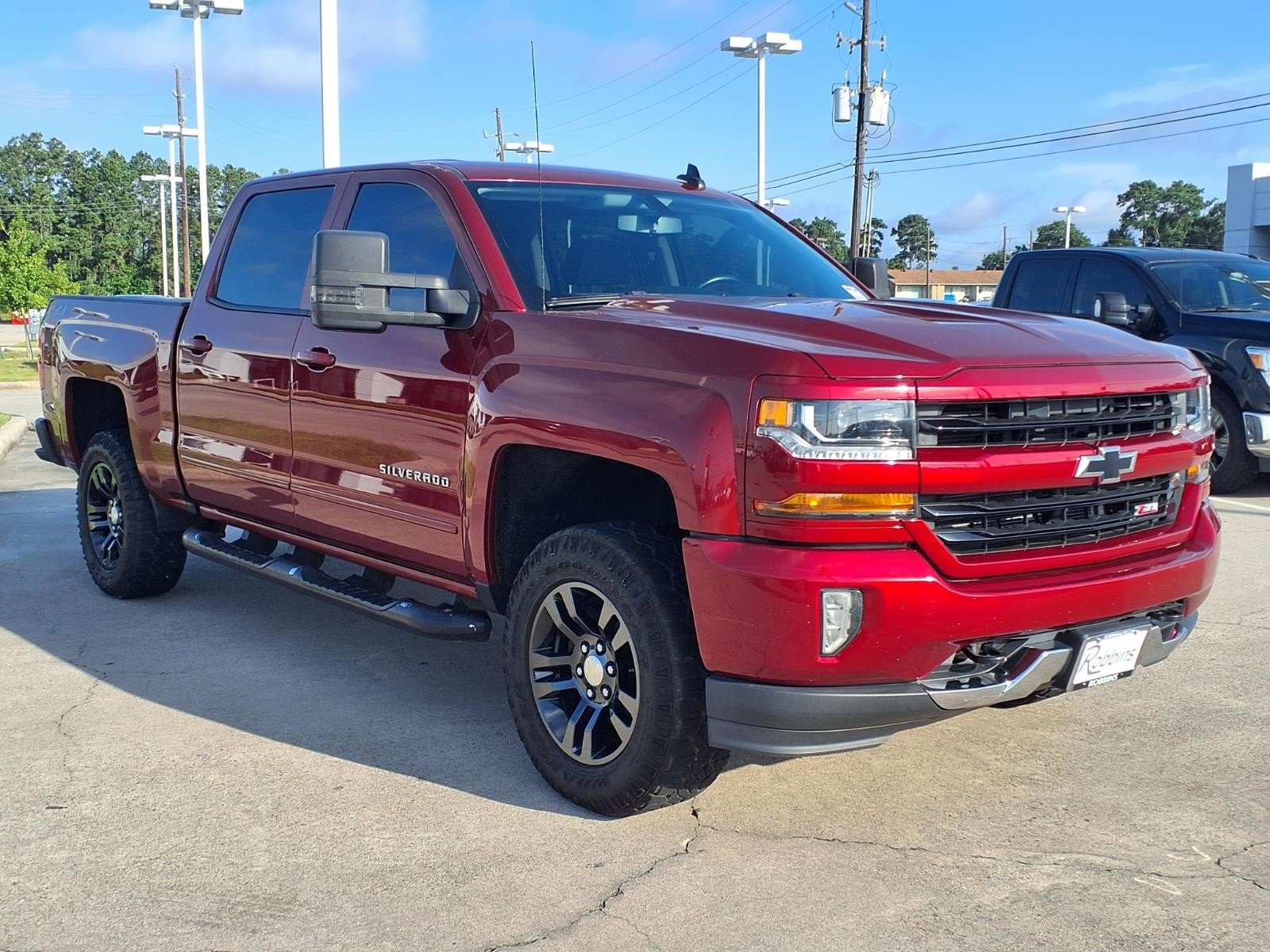 2018 Chevrolet Silverado 1500 LT - 2