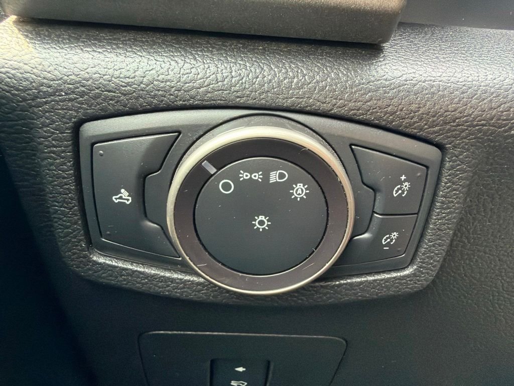 Used 2017 White Ford Raptor image 20