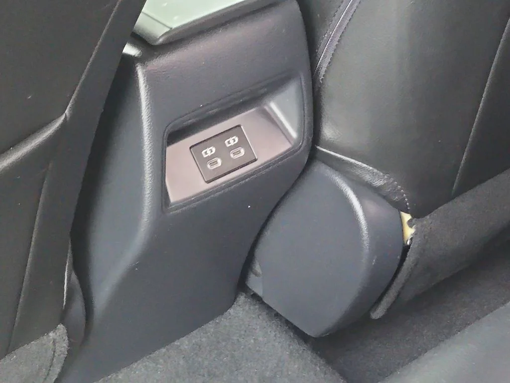 Used 2024 Ice Toyota SE image 46