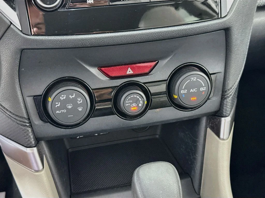 Used 2019 Crystal White Pearl Subaru Base image 18