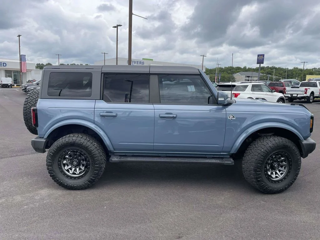 Certified Used 2024 Gray Ford Outer Banks image 2