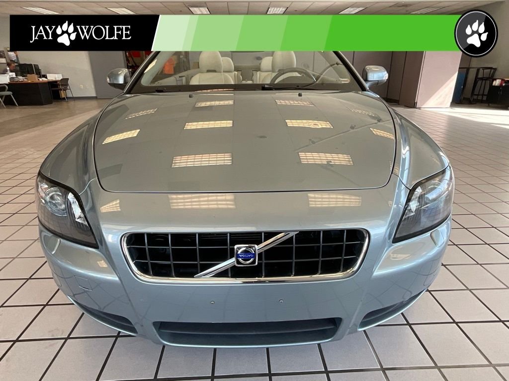 Used 2008 Volvo C70 T5 with VIN YV1MC67298J048955 for sale in Kansas City
