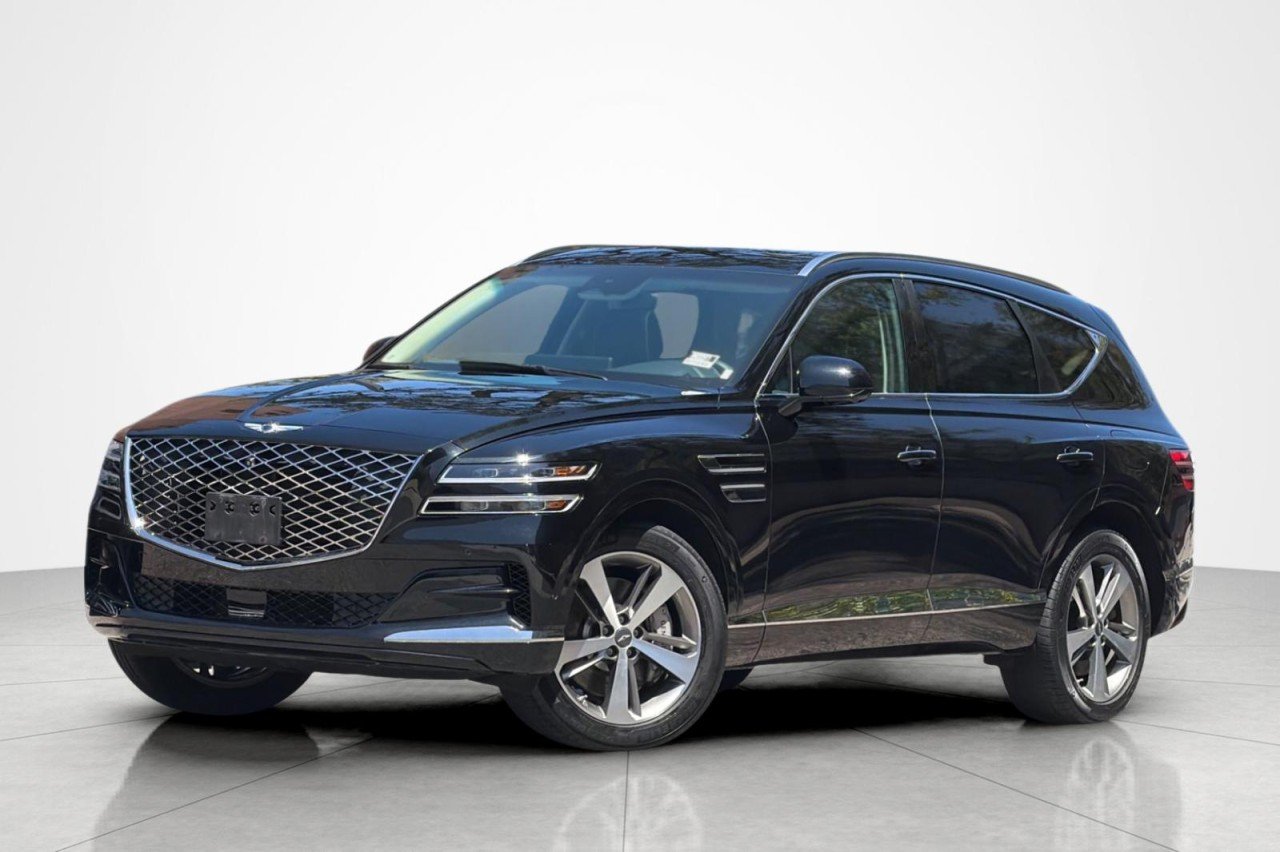 Used 2022 SILVER Genesis  image 1