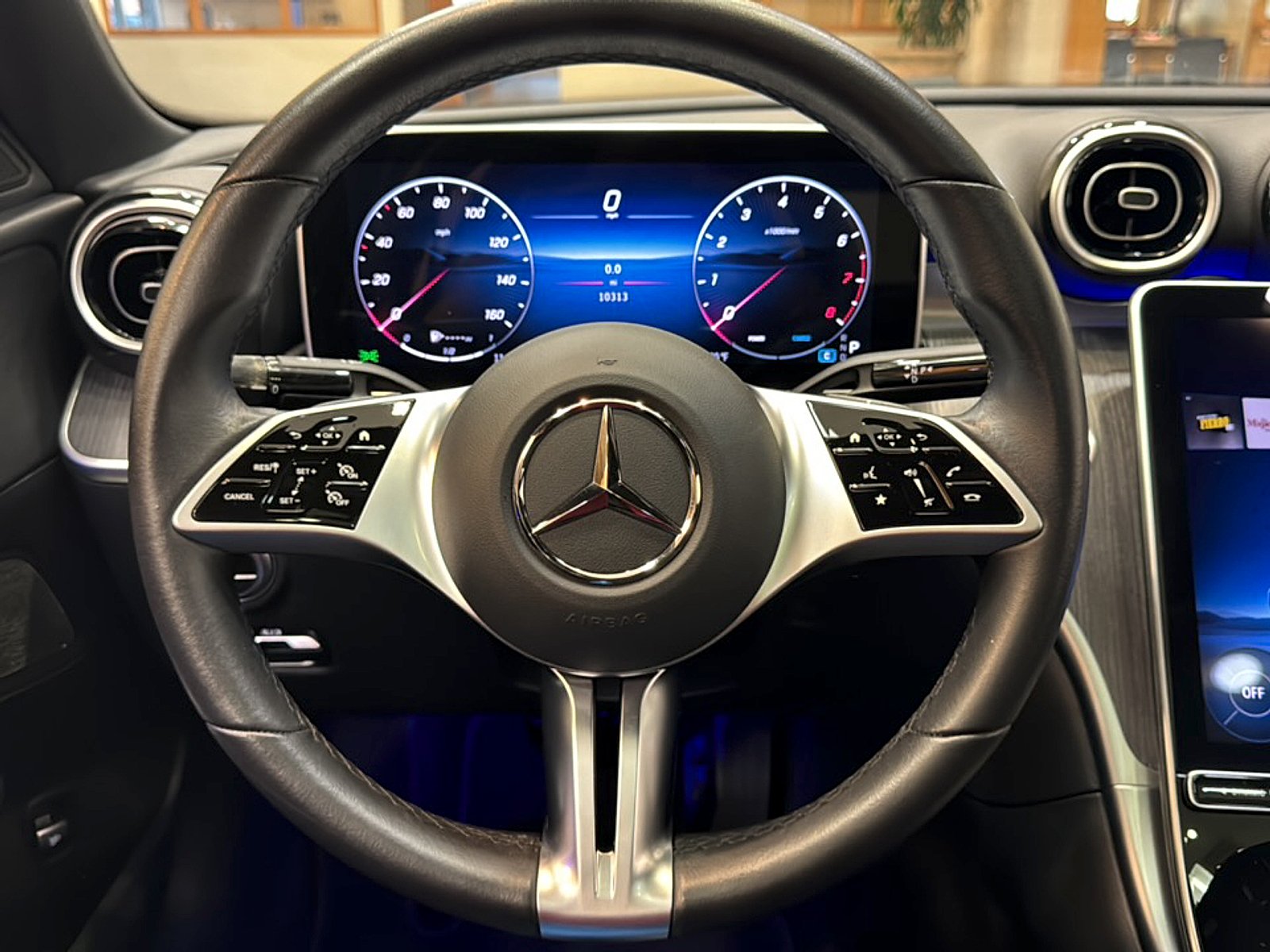 Certified Used 2025 Polar White Mercedes-Benz  image 20