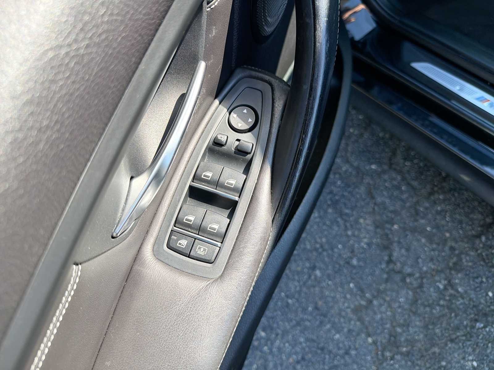 Used 2016 Black BMW  image 21