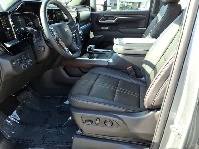 Used 2025 Sterling Gray Metallic Chevrolet High Country image 13