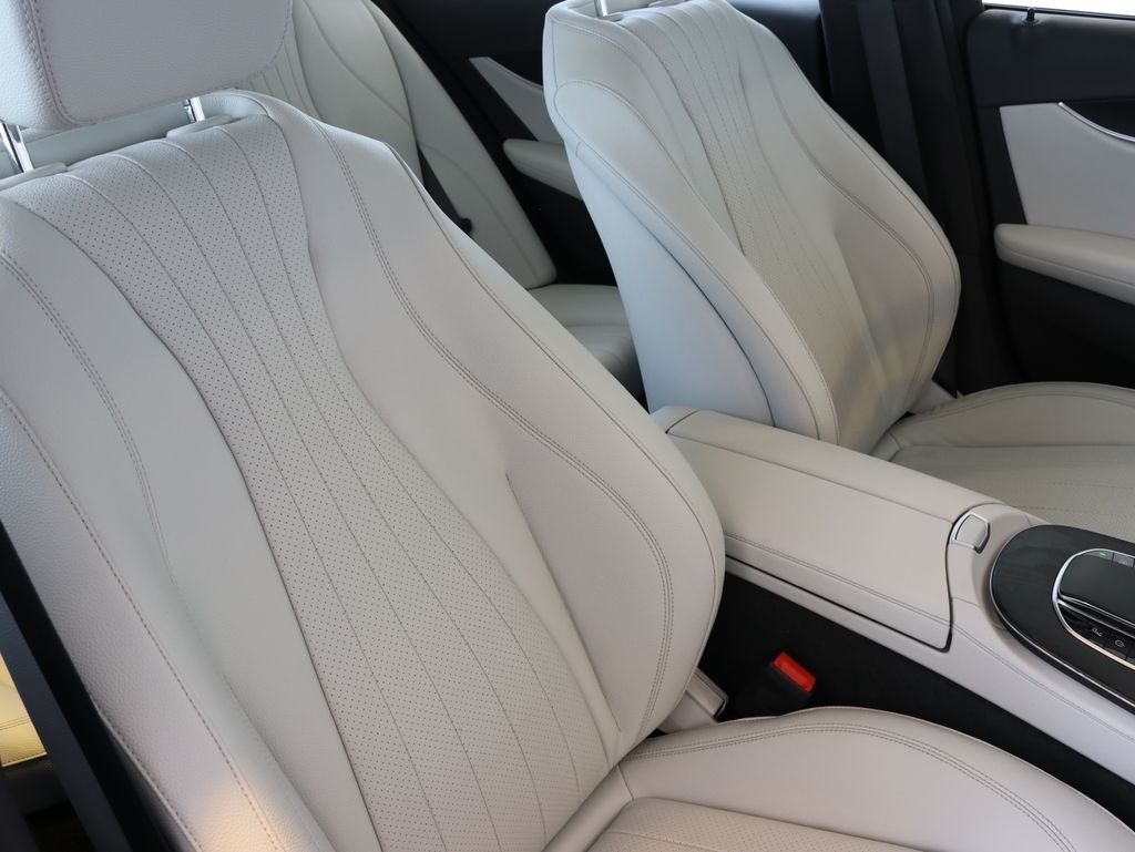 Used 2022  Mercedes-Benz E 450 image 42