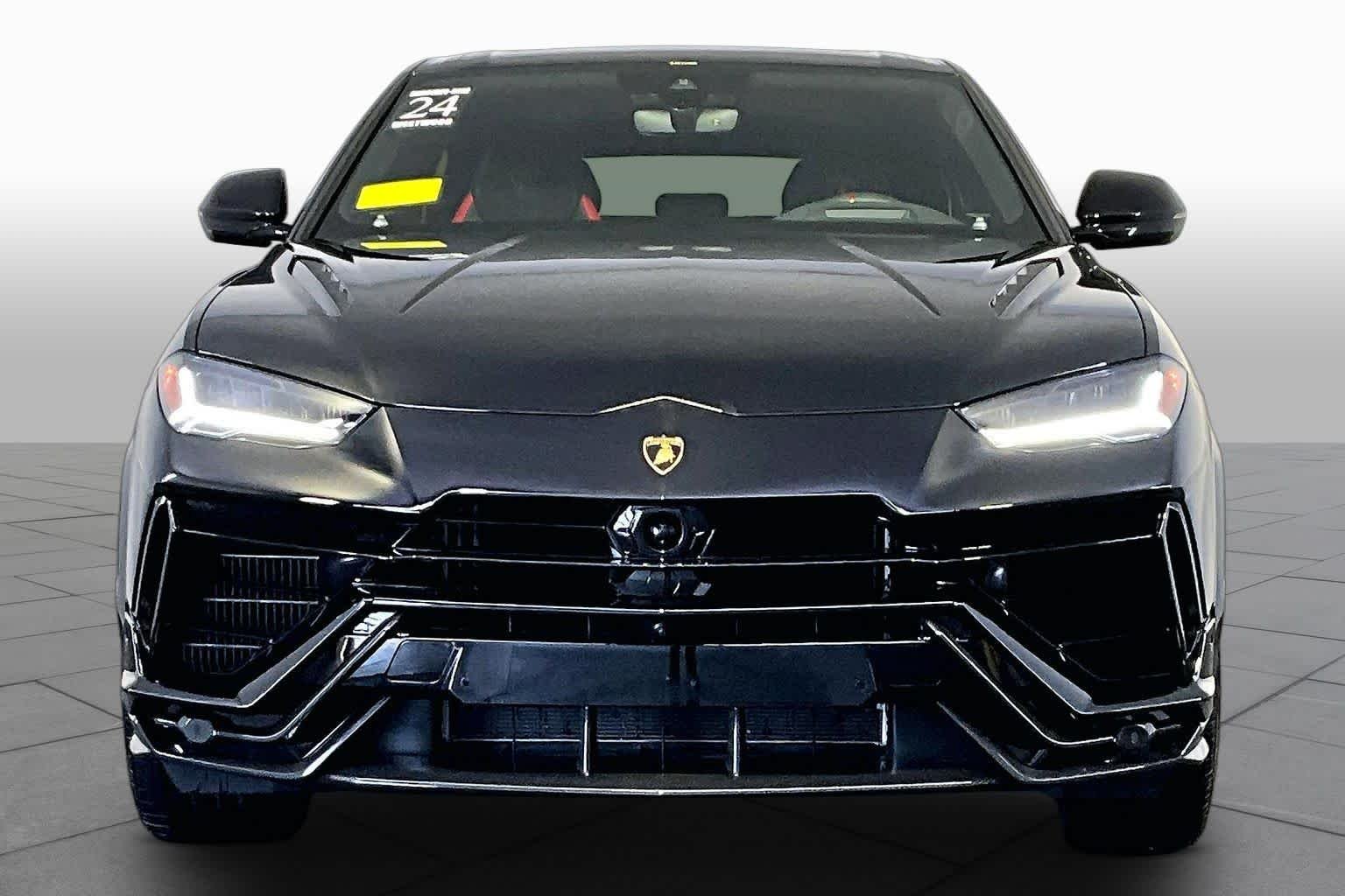 Used 2024 Nero Helene Metallic Lamborghini Performante image 4