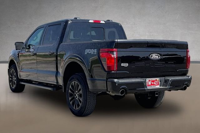 New 2026 Agate Black Metallic Ford XLT image 3