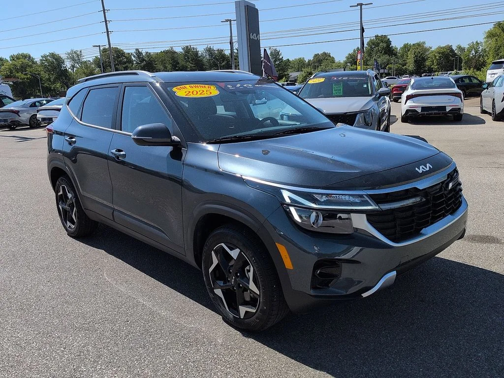 2025 Kia Seltos 2.0 S AWD's photo