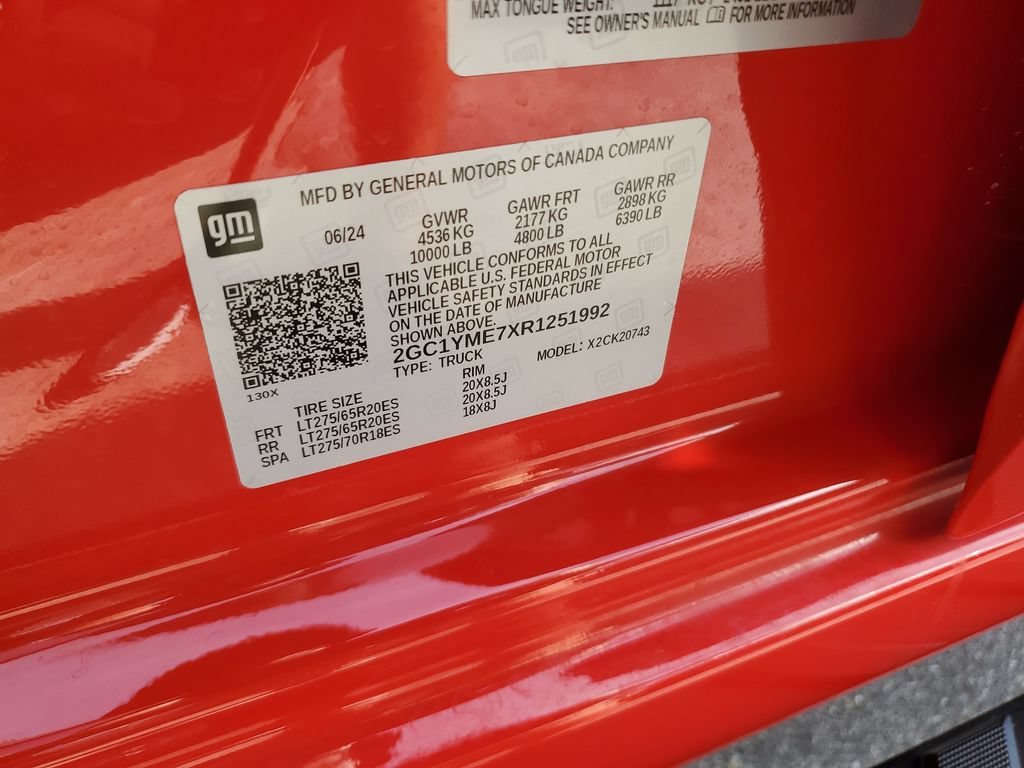 Used 2024 Red Hot Chevrolet Custom image 26