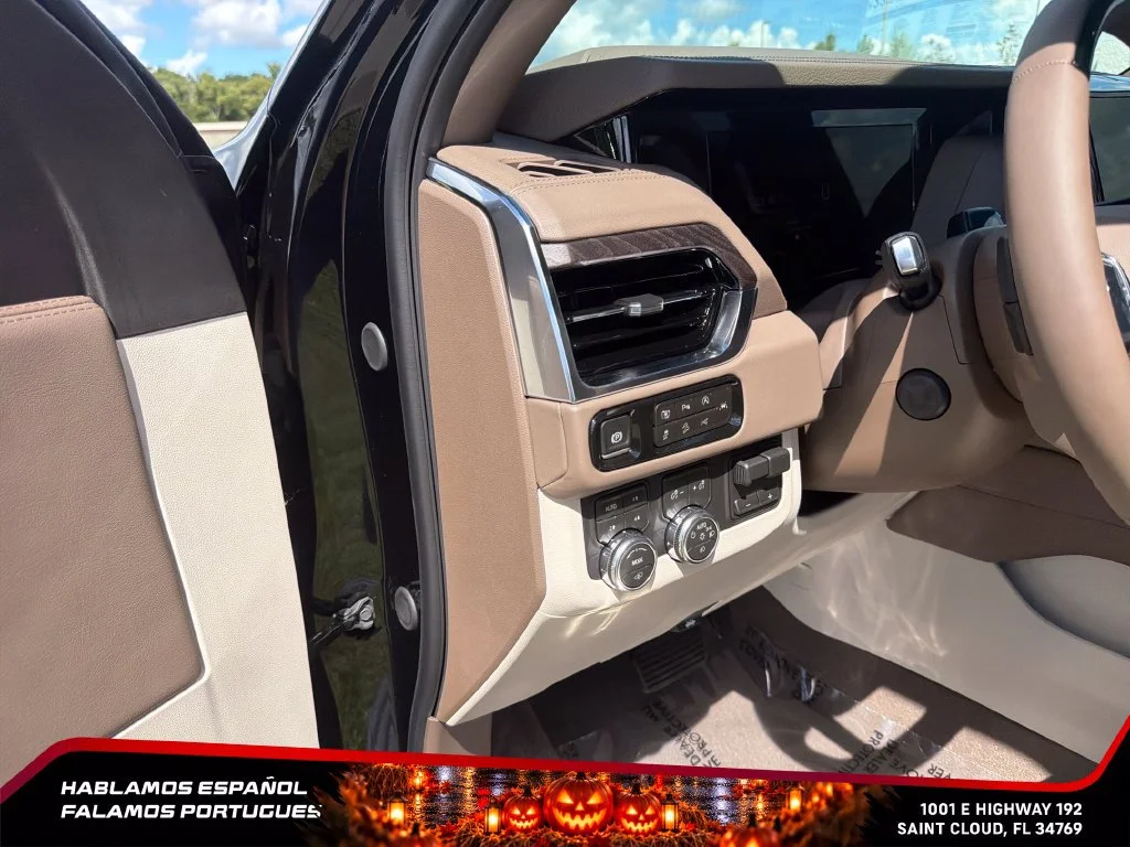 2026 GMC Yukon XL Denali - Photo 18