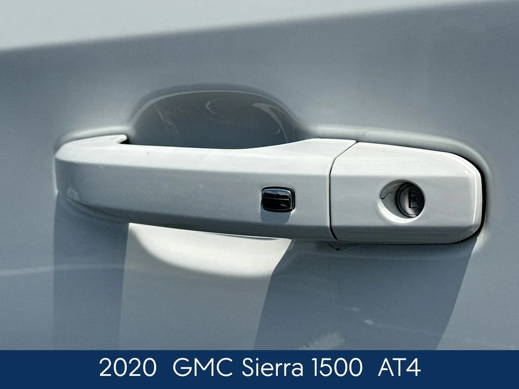 Used 2020 White GMC AT4 image 14