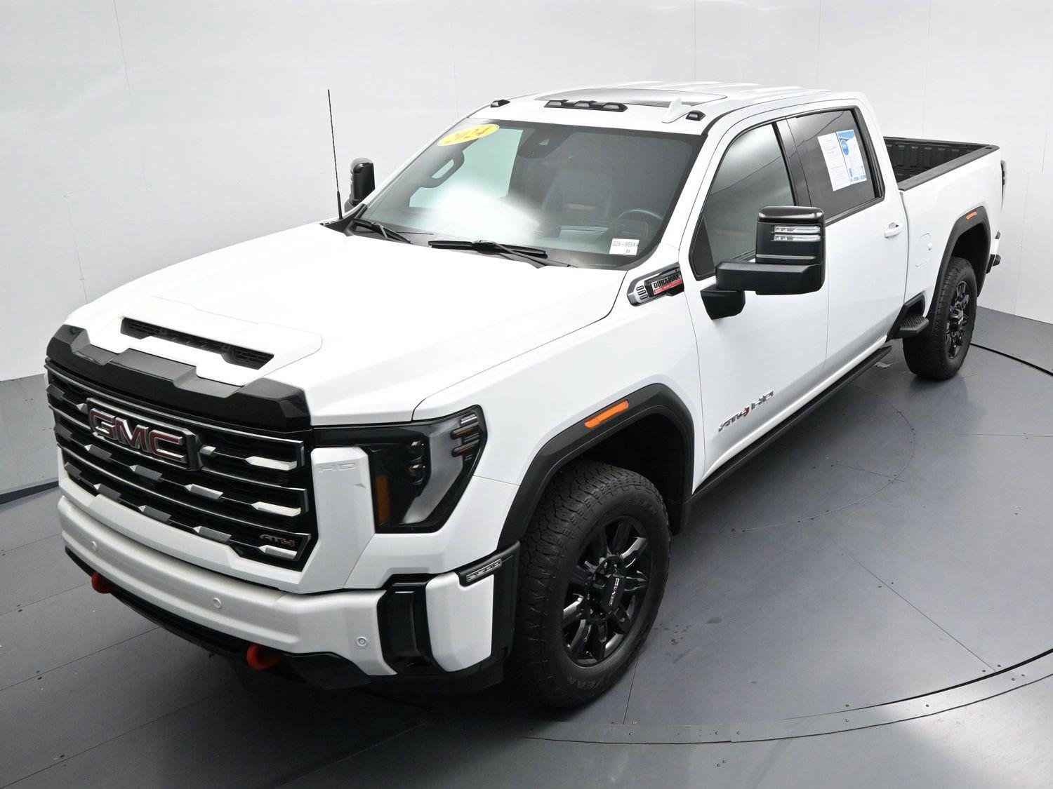 Used 2024 Summit White GMC AT4 image 44