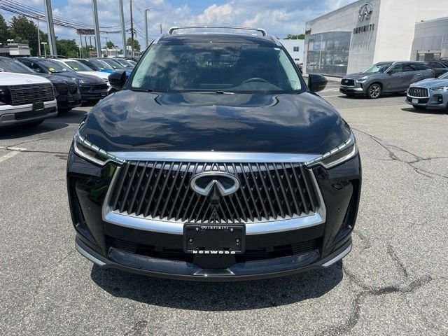 Certified Used 2026 Mineral INFINITI LUXE image 8