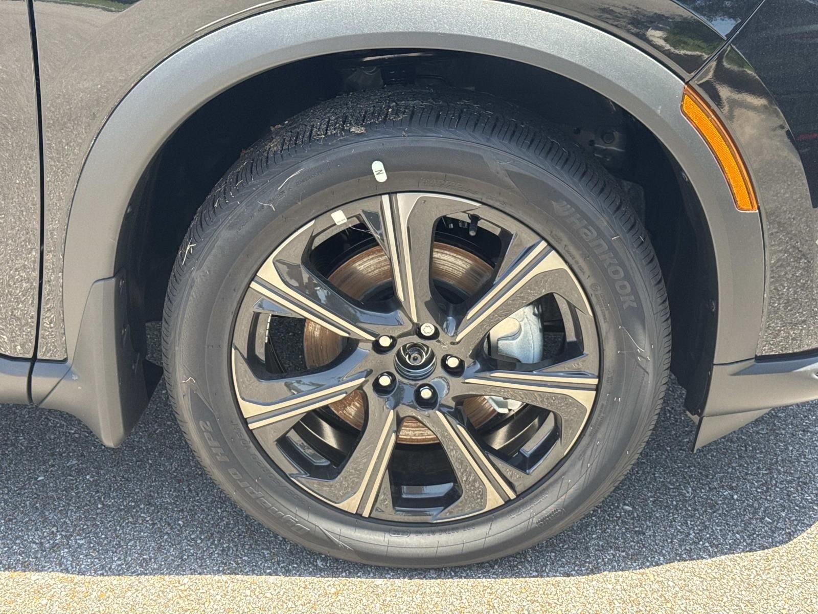 New 2027 MINERAL BLACK INFINITI Autograph AWD image 3