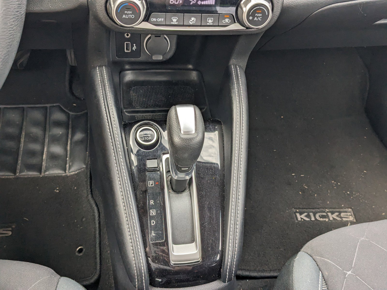 2020 Nissan Kicks SV - Photo 18