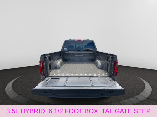 New 2026 Gray Ford XLT image 5
