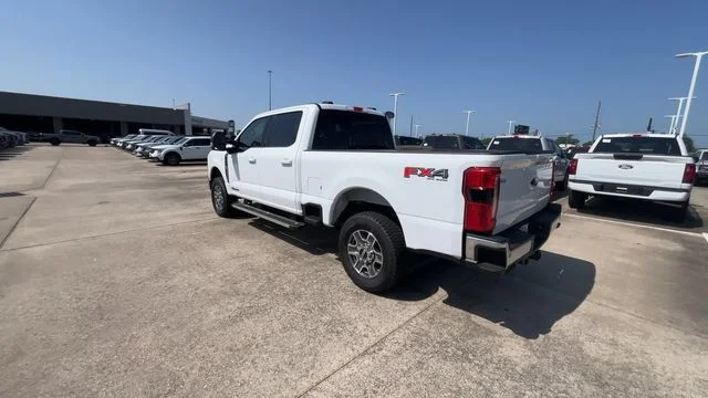 New 2026 Oxford White Ford Lariat image 9
