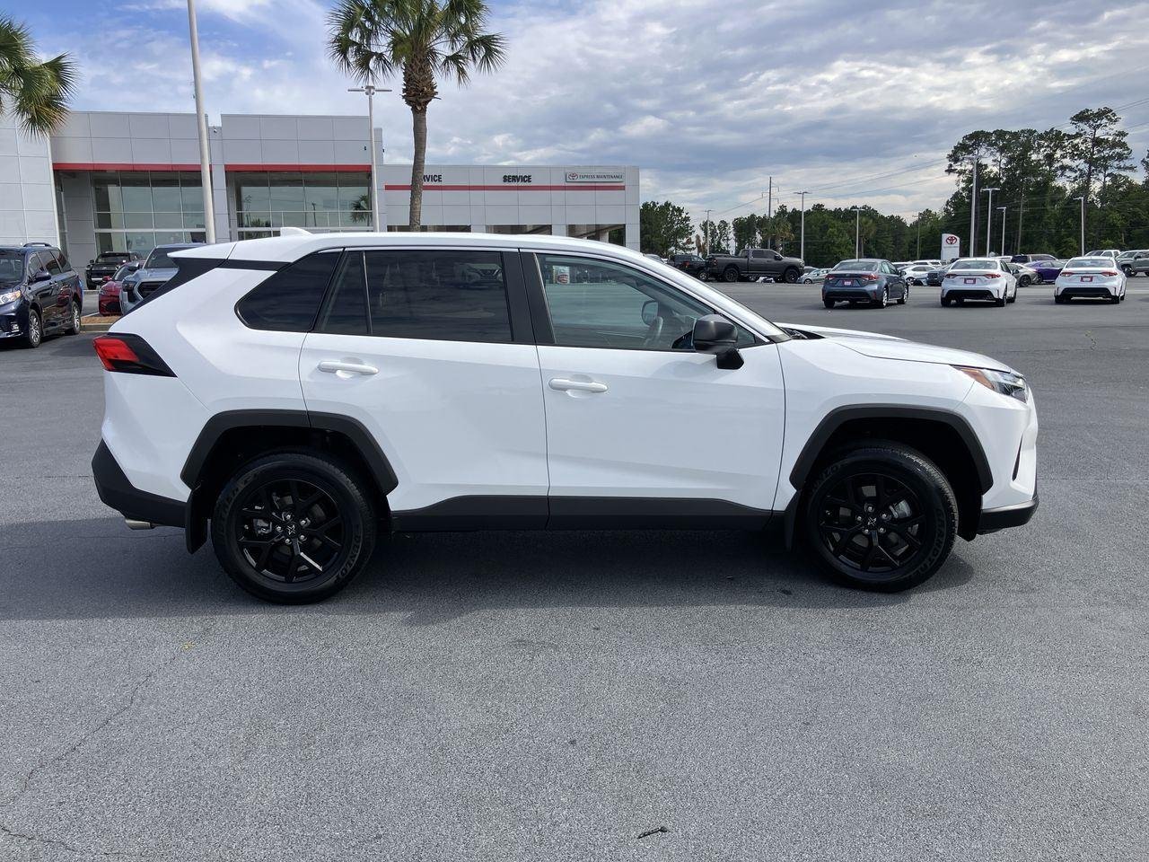 Used 2025 White (Ice Cap) Toyota LE image 6