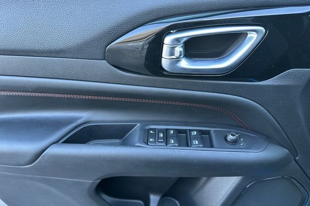 2026 Jeep Compass Trailhawk - Photo 13