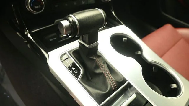 Used 2022 Ceramic White Kia GT1 image 20