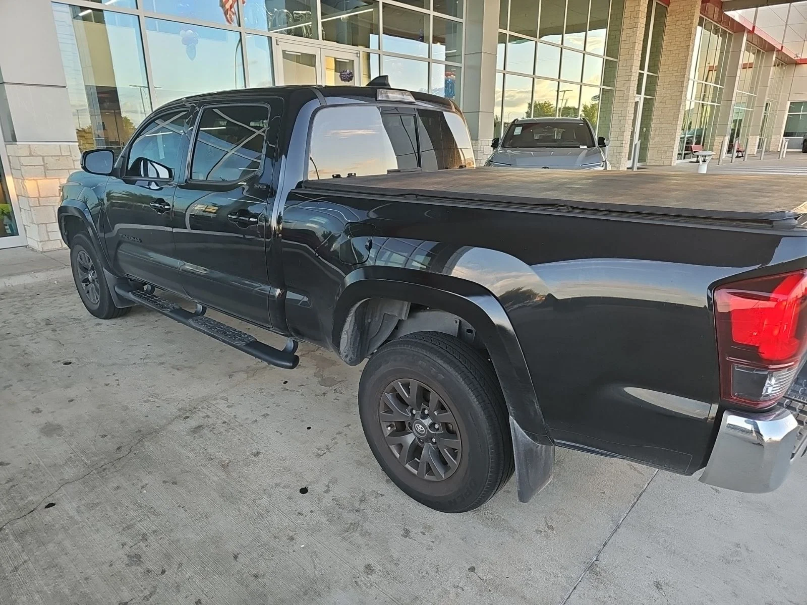 Used 2023 Black Toyota SR5 image 12
