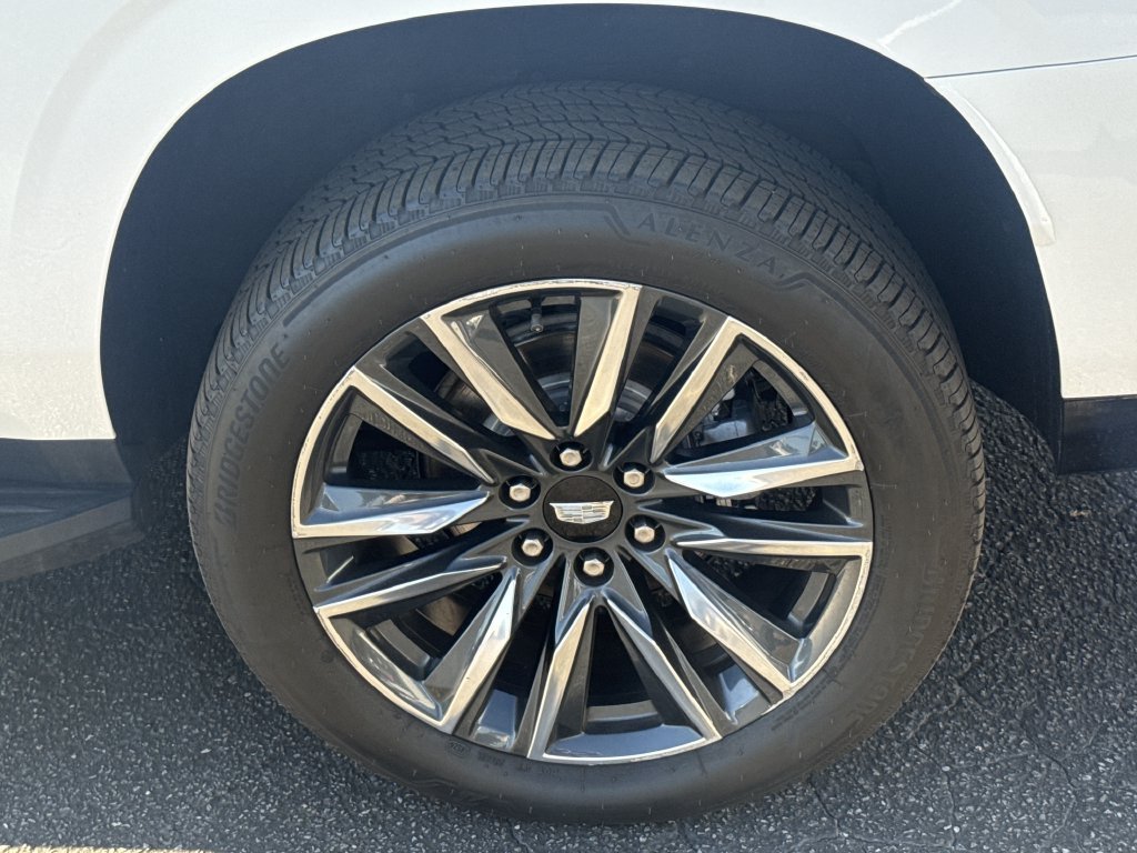 Used 2021 White Cadillac Sport Platinum image 20