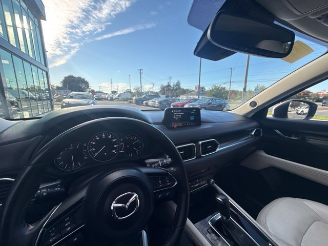 Used 2019 White Mazda Grand Touring image 27