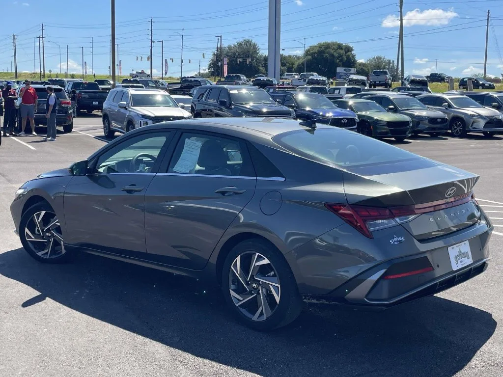 Used 2024 Gray Hyundai Limited image 5