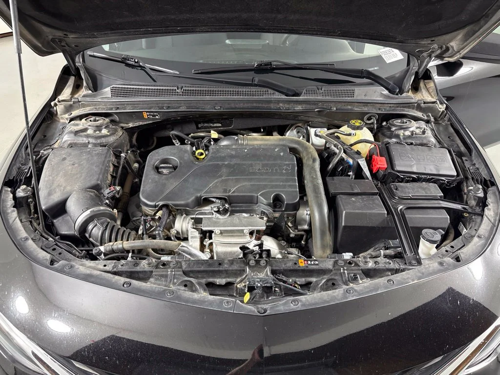 Used 2022 Black Chevrolet LS image 35
