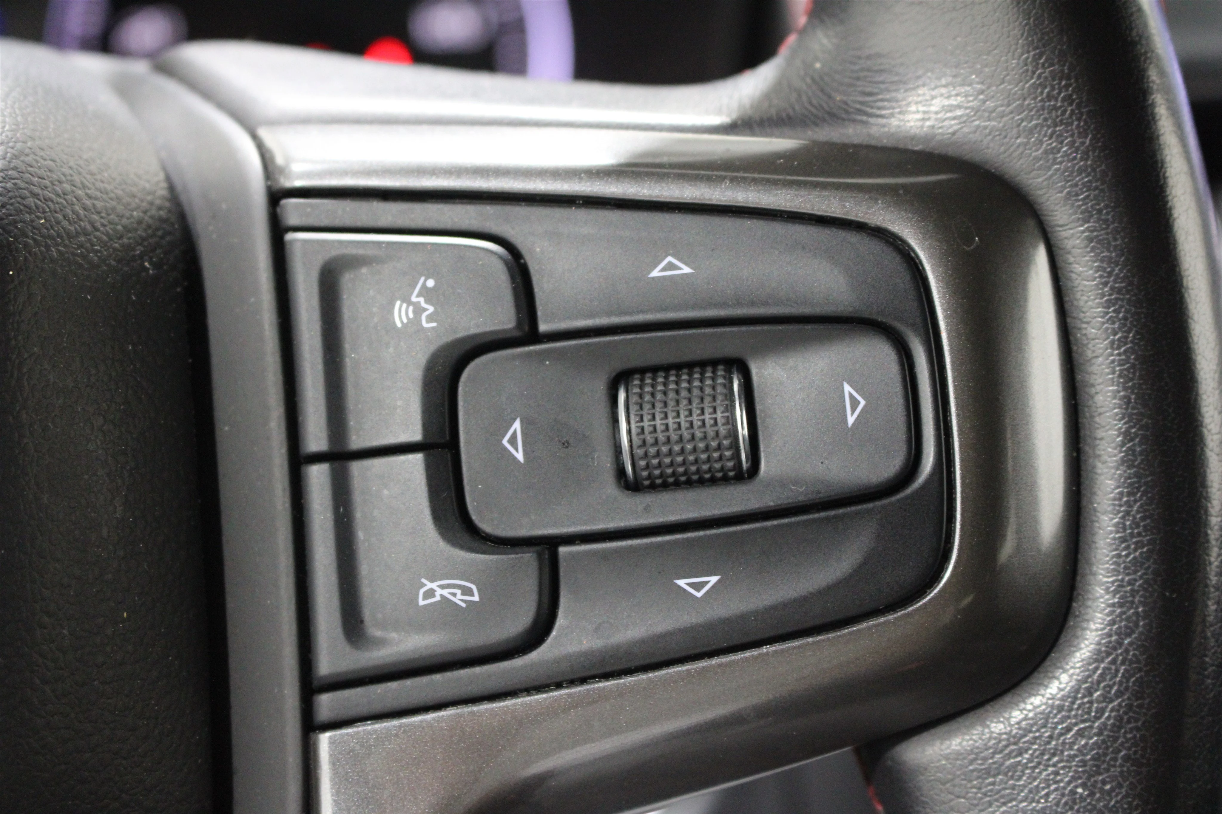 2021 Chevrolet Tahoe RST - Photo 12