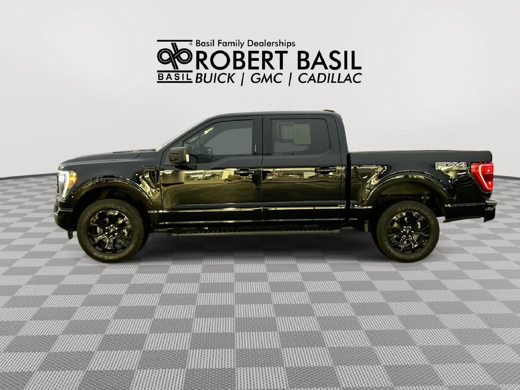 Used 2022 Black Ford XLT image 5