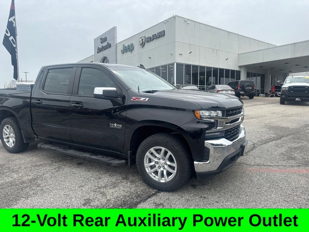 Used 2021 Black Chevrolet LT image 17