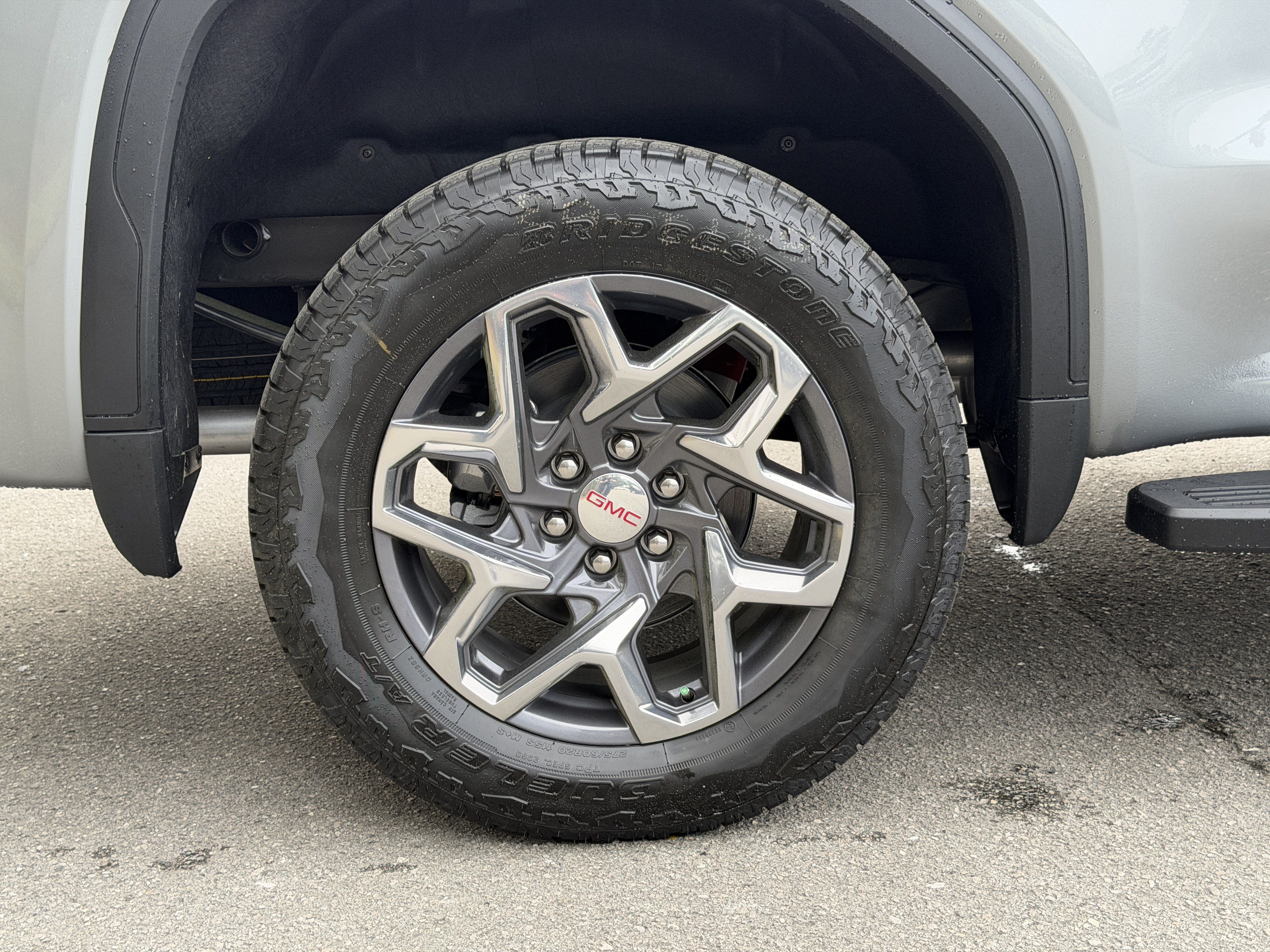 2026 GMC Sierra 1500 SLT - Photo 19